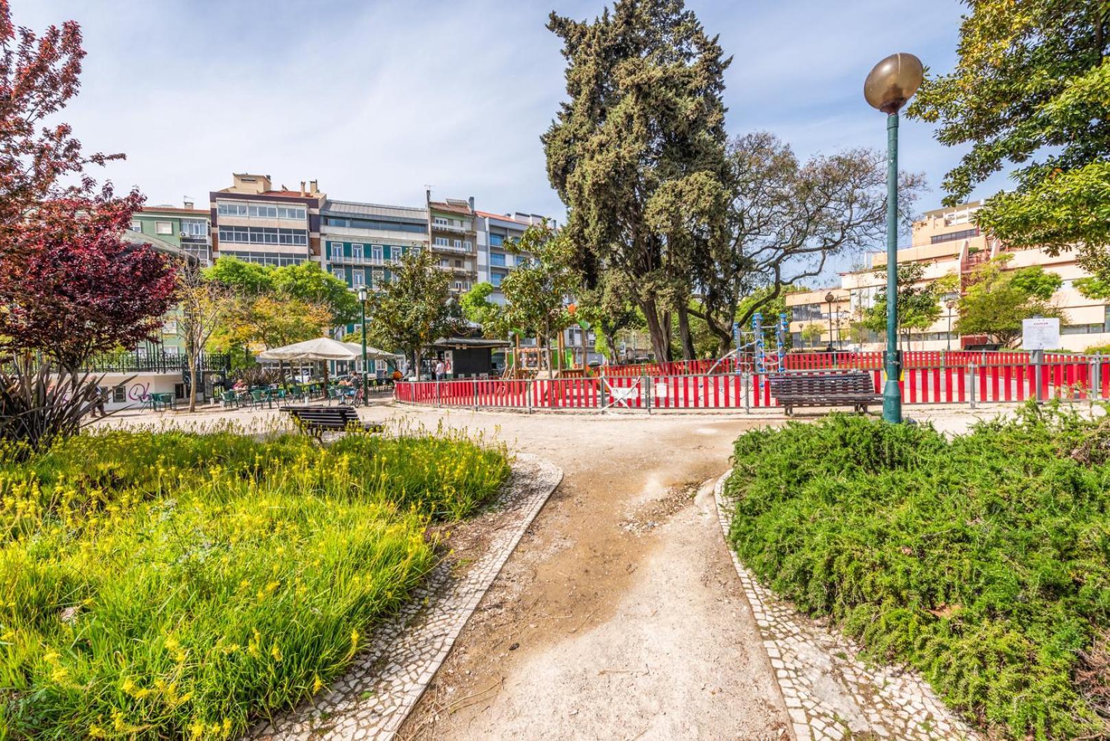 Guestready - Saldanha Building Tower Appartement Lissabon Buitenkant foto